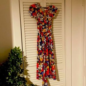Karina spring floral maxi dress size S/M